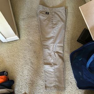 Dickies skateboarding pants